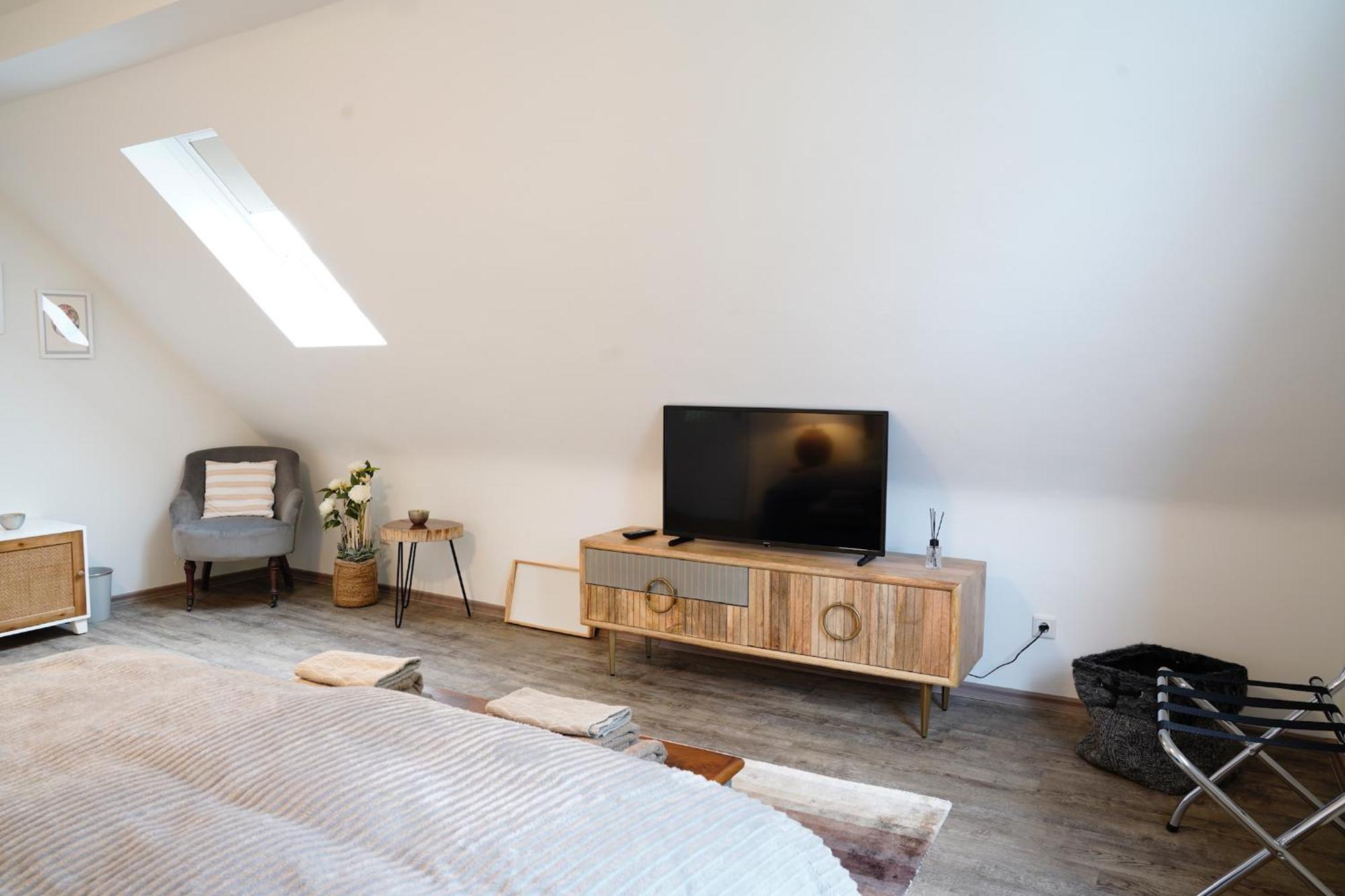 Wellness Am Morgengau Mit Whirlpool Und Sauna Rotterode Exterior photo